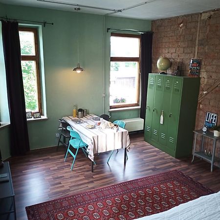 Zur Friedrichsruh Bed & Breakfast Oelsnitz  Bagian luar foto