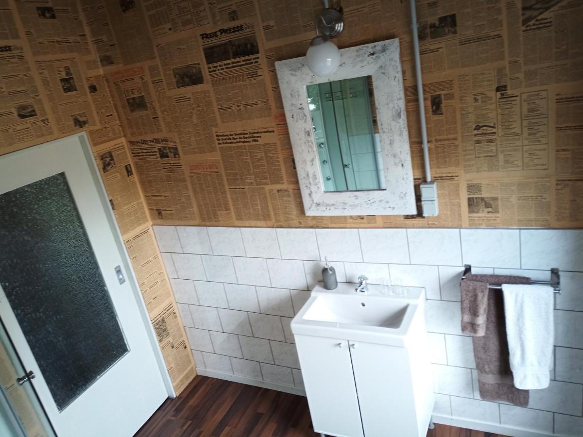 Zur Friedrichsruh Bed & Breakfast Oelsnitz  Bagian luar foto