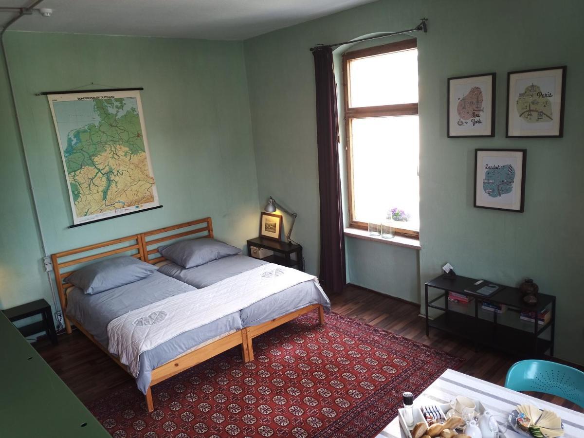 Zur Friedrichsruh Bed & Breakfast Oelsnitz  Bagian luar foto