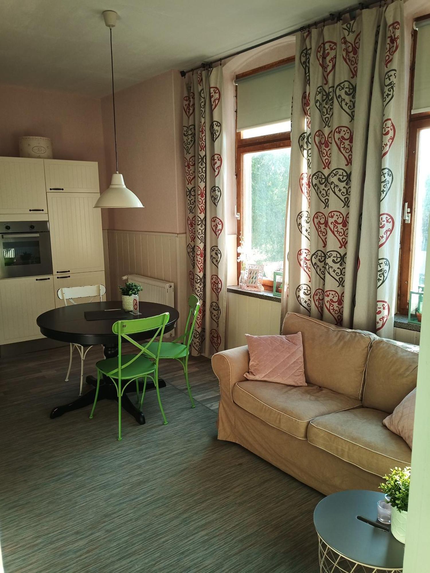 Zur Friedrichsruh Bed & Breakfast Oelsnitz  Bagian luar foto